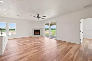 21115 SW 1st Pl, Newberry, FL 32669 - Photo 5