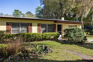 1610 SE 25 Ave, Gainesville, FL 32641 - Photo 3