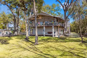 498 SW Manatee Terrace, Fort White, FL 32038 - Photo 1