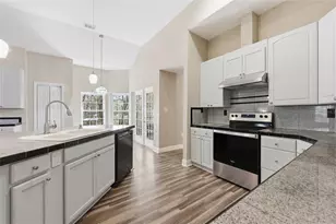 19513 NW 240 Ln, High Springs, FL 32643 - Photo 9