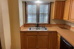 5213 SW 92nd Ct, Gainesville, FL 32608 - Photo 9