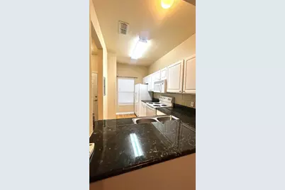 4988 NW 43rd Avenue #106, Gainesville, FL 32606 - Photo 3