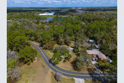 16529 Orange Avenue, Umatilla, FL 32784 - Photo 19