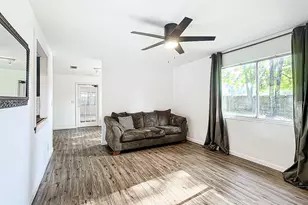 3729 SW 15th St, Gainesville, FL 32608 - Photo 13