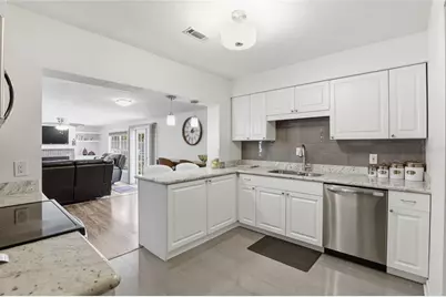 3310 NW 28th Avenue, Gainesville, FL 32605 - Photo 17