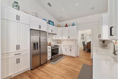 9425 SW 21st Avenue, Gainesville, FL 32607 - Photo 3