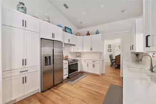 9425 SW 21 Ave, Gainesville, FL 32607 - Photo 3