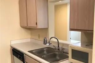 2360 SW Archer Rd, Gainesville, FL 32608 - Photo 5