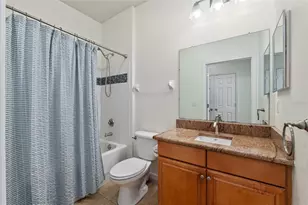 1142 SW 9th Rd, Gainesville, FL 32601 - Photo 31