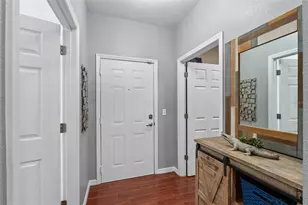 1142 SW 9th Rd, Gainesville, FL 32601 - Photo 7