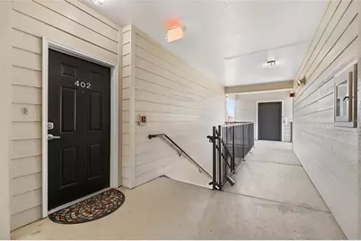 1142 SW 9th Road #402, Gainesville, FL 32601 - Photo 5