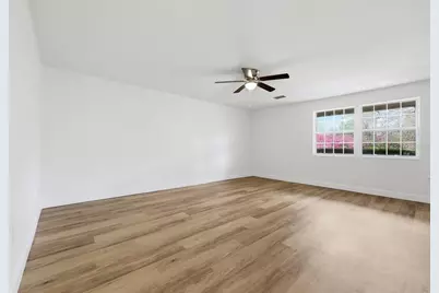 129 SW Benz Way, Lake City, FL 32024 - Photo 5