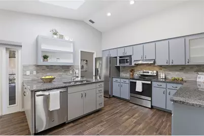 833 NW 45th Terrace, Gainesville, FL 32605 - Photo 13