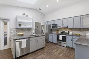 833 NW 45th Ter, Gainesville, FL 32605 - Photo 13