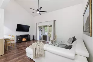 1215 NW 55th St, Gainesville, FL 32605 - Photo 13