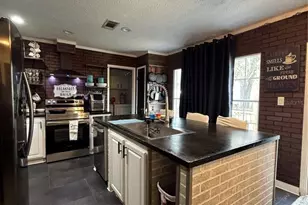 2871 NE 161st St, Citra, FL 32113 - Photo 9