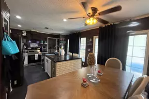 2871 NE 161st St, Citra, FL 32113 - Photo 7