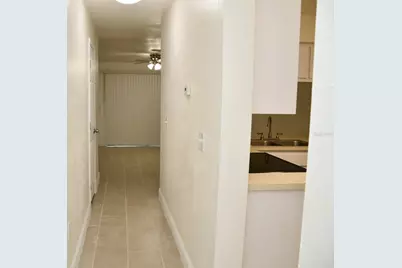 2635 SW 35th Place #1302, Gainesville, FL 32608 - Photo 3