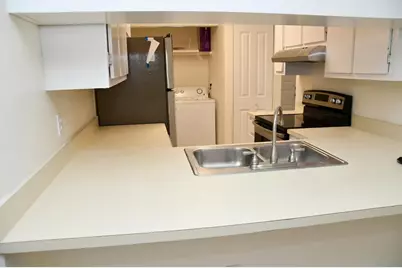 2635 SW 35th Place #1302, Gainesville, FL 32608 - Photo 5