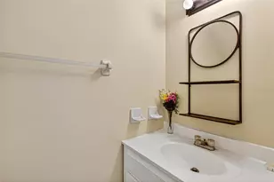 2116 SW 39 Dr, Gainesville, FL 32607 - Photo 9