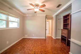 1009 NW 39th Dr, Gainesville, FL 32605 - Photo 17