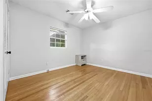 812 NW 36th Ter, Gainesville, FL 32605 - Photo 23