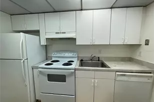 719 SW 75th St, Gainesville, FL 32607 - Photo 3