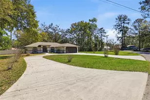611 NE 10th Blvd, Williston, FL 32696 - Photo 3
