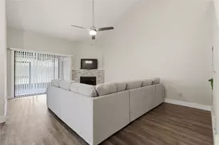 3939 NW 29th Ln, Gainesville, FL 32606 - Photo 15