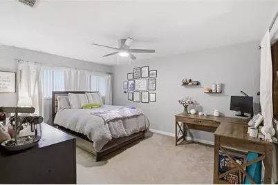 3939 NW 29th Lane, Gainesville, FL 32606 - Photo 17