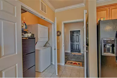 1185 SW 9th Road #402, Gainesville, FL 32601 - Photo 5