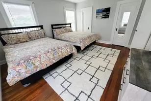 949 SW 13th St, Gainesville, FL 32601 - Photo 13