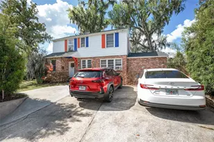 949 SW 13th St, Gainesville, FL 32601 - Photo 7