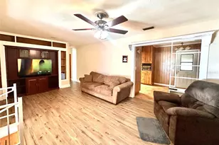 4220 NW 235th Ave, Alachua, FL 32615 - Photo 11