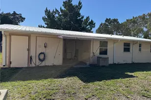 2221 S Waterman Dr, Crystal River, FL 34429 - Photo 5