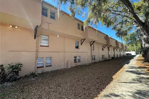 914 SW 8th Ave, Gainesville, FL 32601 - Photo 3