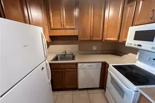 914 SW 8th Ave, Gainesville, FL 32601 - Photo 11