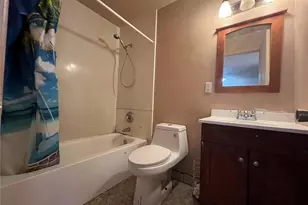 914 SW 8th Ave, Gainesville, FL 32601 - Photo 17