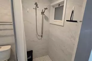 130 4th Ave N, Saint Petersburg, FL 33701 - Photo 17