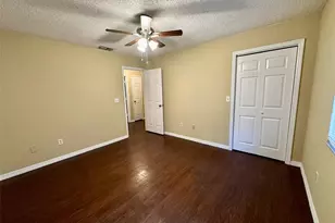 2427 NW 4th Terrace, Gainesville, FL 32609 - Photo 17