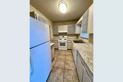 2427 NW 4th Terrace, Gainesville, FL 32609 - Photo 3