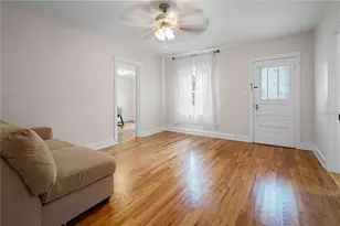 716 NE 10th Ave, Gainesville, FL 32601 - Photo 13