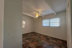 2816 NE 14th Dr, Gainesville, FL 32609 - Photo 11