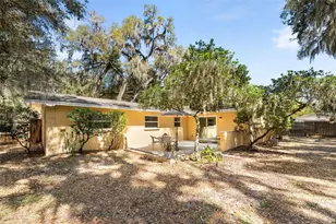 1909 SW 48th Ave, Gainesville, FL 32608 - Photo 25