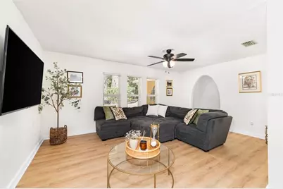 1909 SW 48th Avenue, Gainesville, FL 32608 - Photo 7