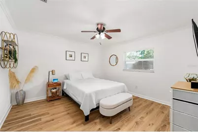 1909 SW 48th Avenue, Gainesville, FL 32608 - Photo 17