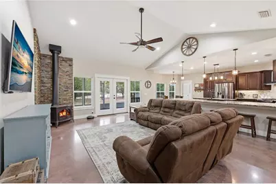 357 SW Conestoga Way, Fort White, FL 32038 - Photo 15