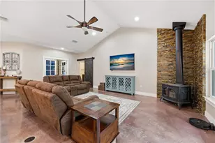 357 SW Conestoga Way, Fort White, FL 32038 - Photo 17