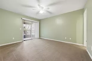 3944 NW 27th Ln, Gainesville, FL 32606 - Photo 13