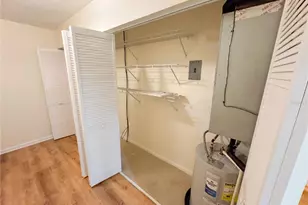 2664 SW 14th Dr, Gainesville, FL 32608 - Photo 11